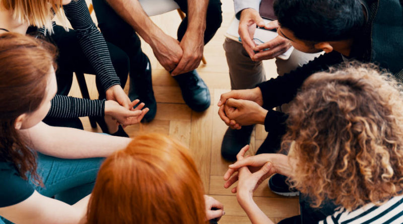 educar espiritualidad enseñar orar jóvenes